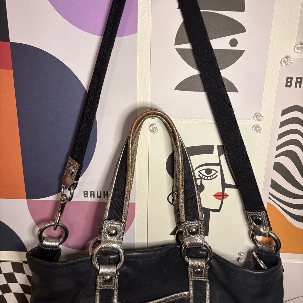 Coach Poppy Black Leather Convertible Bag - Picture 5 of 9